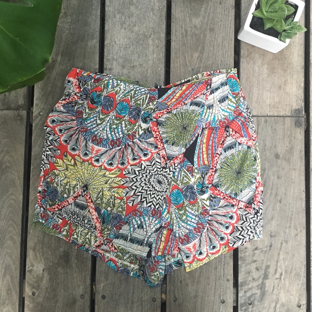 Patterned skort